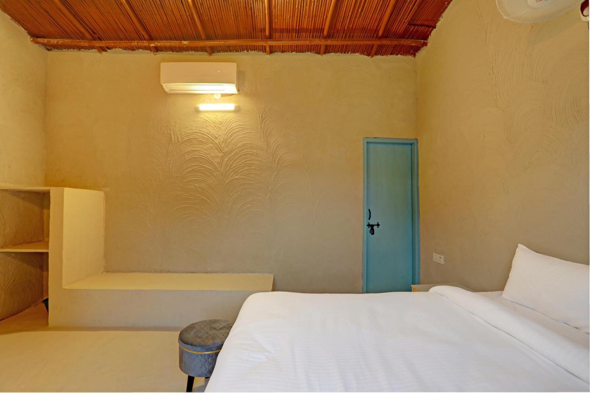 Hotel O The Mud House Bhundsi Exterior foto